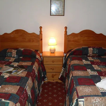 Leverdale Hotel