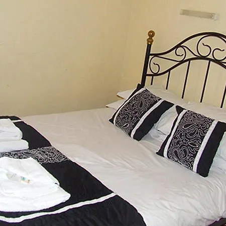 The Woodfield , Indoor Heated Swimming Pool, Spacious Lounge And Bar Blackpool
