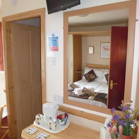 Kingscliff Bed & Breakfast Blackpool
