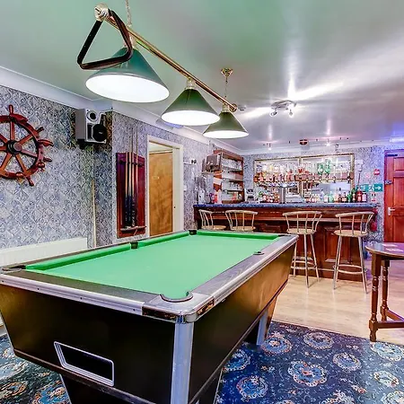 Bed & Breakfast Rayners Blackpool