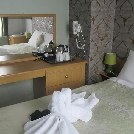 The Rowan Bed & Breakfast *