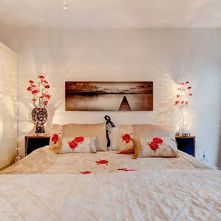 Sutton Park Гостевой дом 3*