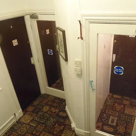Oban House Guest house