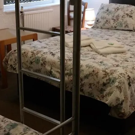 Guest house Cardoh 3*