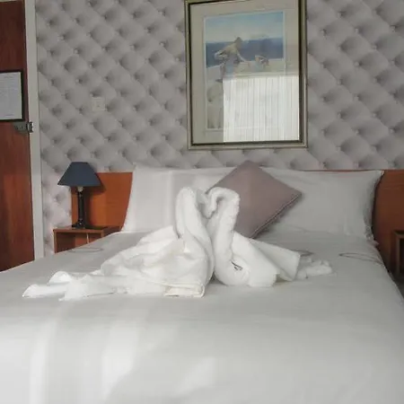 The Rowan Bed & Breakfast *