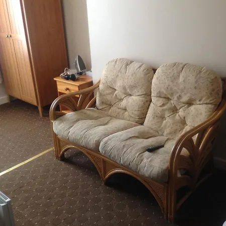 Pier View For Families Bed & Breakfast Blackpool