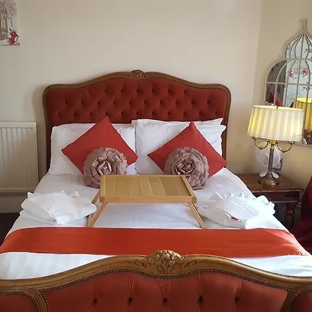 Guest house Crystals On The Prom 3*