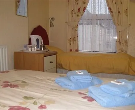 Bed & Breakfast Shazron 3*