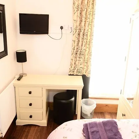 Гостевой дом Sutton Park 3*