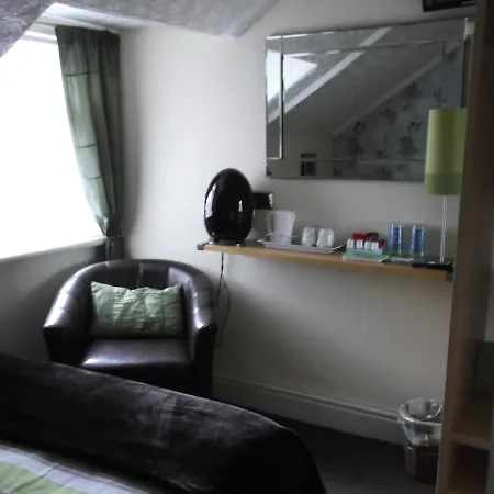 Guest house Ash Lea