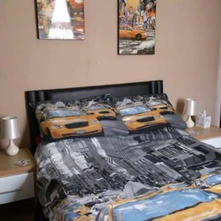 The Mercury, - Over 21's Only Bed & Breakfast Blackpool