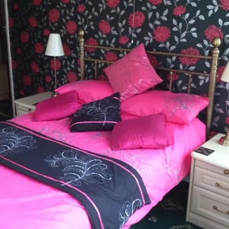 The Mercury, - Over 21's Only Bed & Breakfast Blackpool