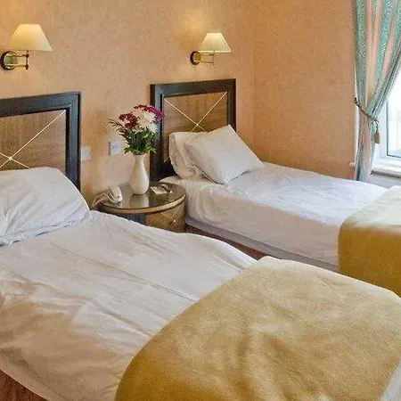 Hotell The Savoy (adults Only) 3*