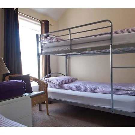 Rossall House , For Families & Couples Guest house 3*