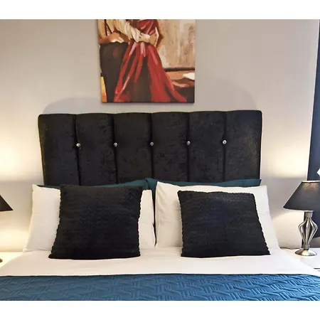 Rossall House , For Families & Couples Guest house