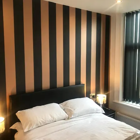 Shores Apartment