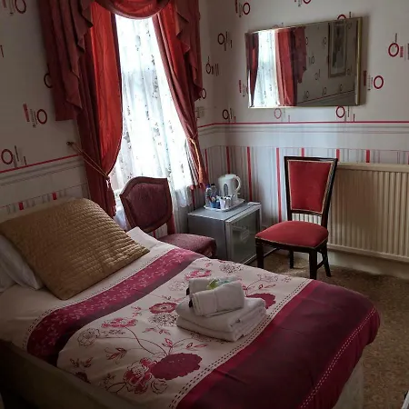 The New Guilderoy Hotel Blackpool