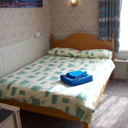 The Chelston Bed & Breakfast Blackpool