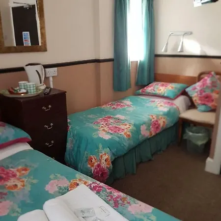 The Halifax Guest house Blackpool