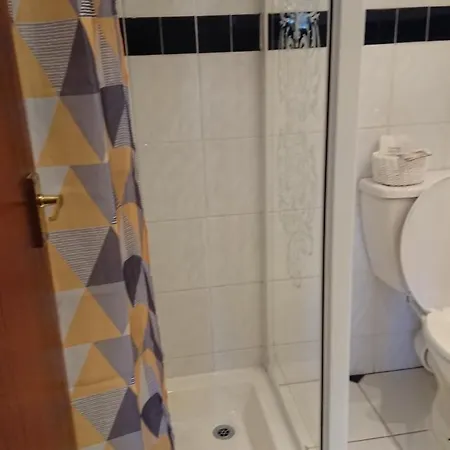Ash Lea Guest house 3*