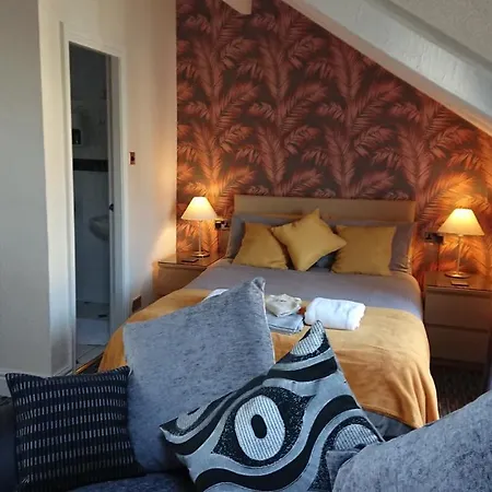 Guest house Ash Lea 3*